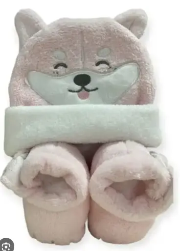 [TC19] GORRO + BABUCHAS TC-19